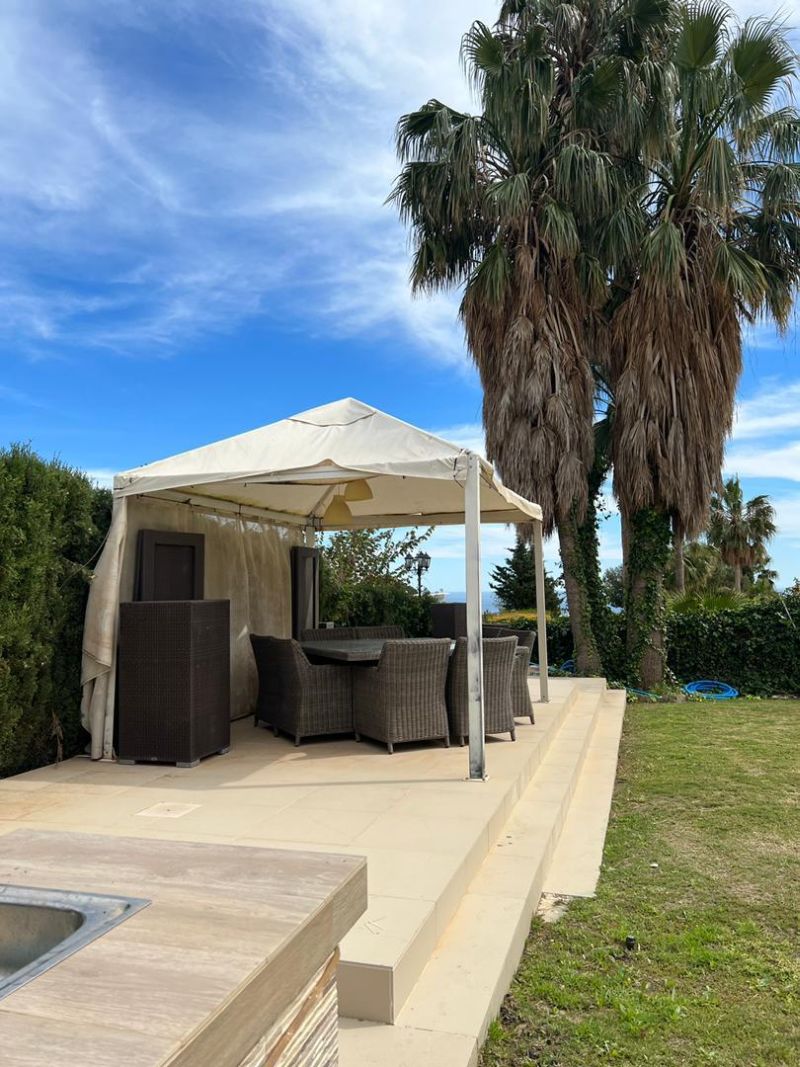 Chalet for sale in El Higuerón - Capellanía (Benalmádena)