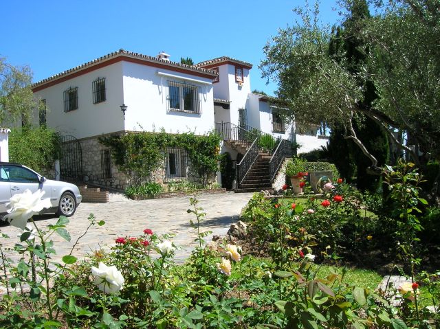 Country Property for sale in Mijas Costa