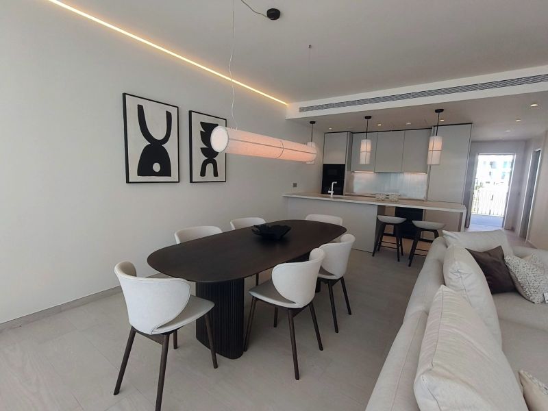 Pieni huoneisto myynnissä El Higuerón (Fuengirola)