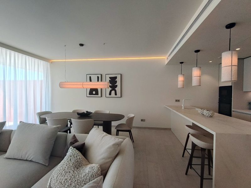 Pieni huoneisto myynnissä El Higuerón (Fuengirola)