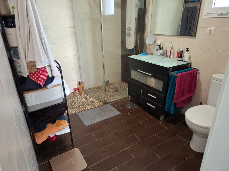 Amplio chalet independiente con vistas al mar