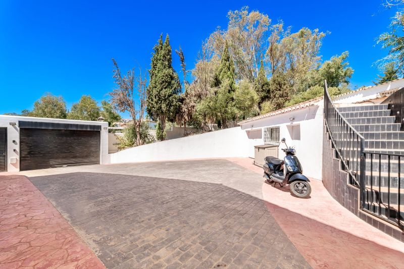 Chalet independiente en Urbanizacion CampoMijas (Fuengirola)