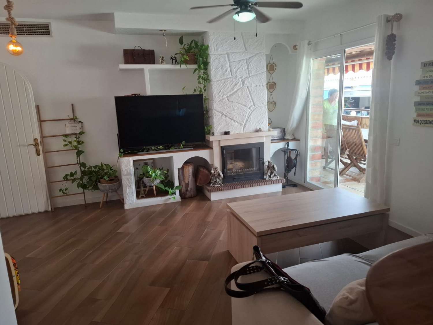 Atico con terraza amplia para disfrutar en Campanilla