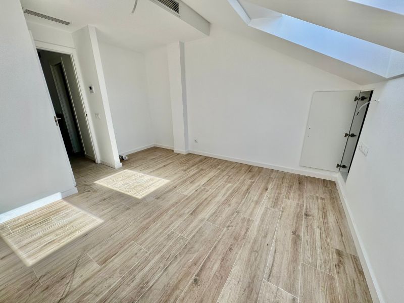 Duplex a estrenar en la zona baja de Los Pacos.