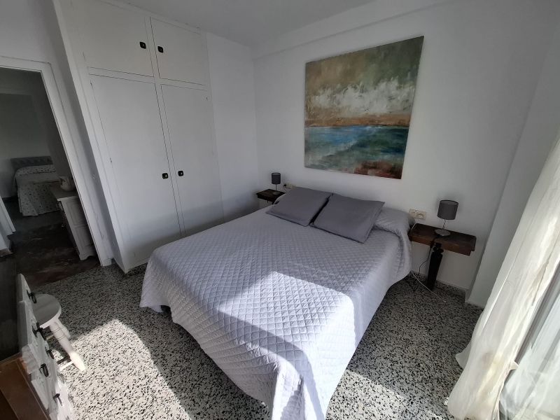 Gran piso en primera linea de Paseo Maritimo del centro de Fuengirola con garaje incluido