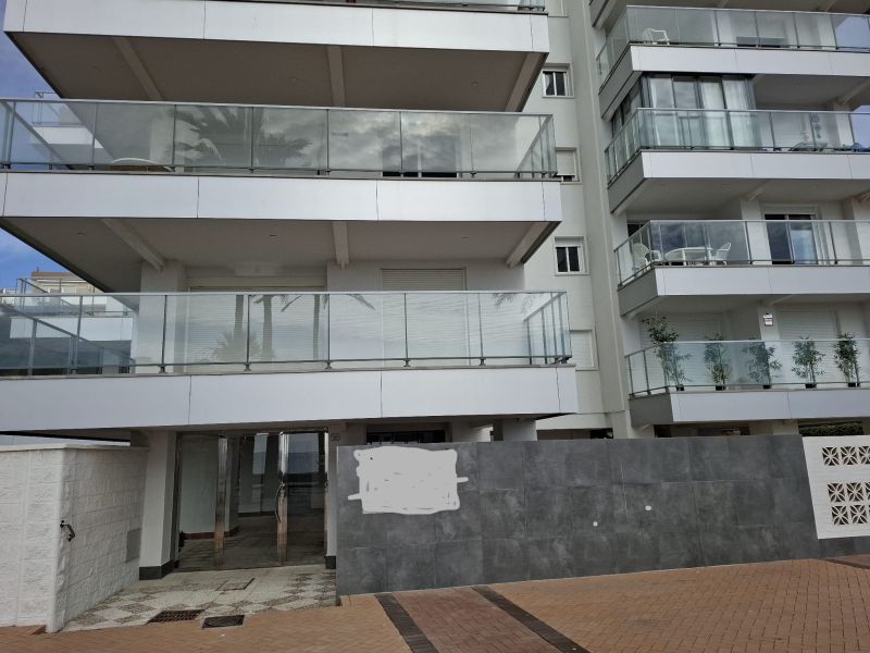 Gran piso en primera linea de Paseo Maritimo del centro de Fuengirola con garaje incluido