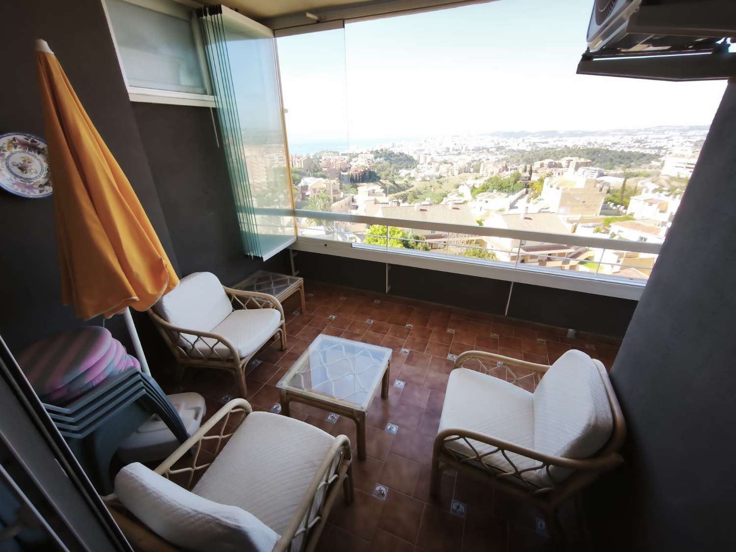 Gran piso con vistas al mar en Torreblanca, Fuengirola