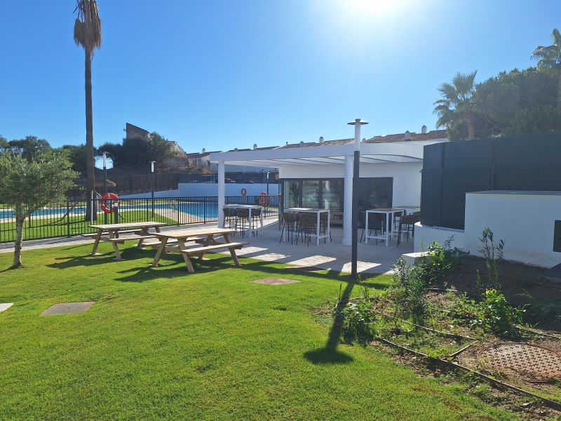 Magnifico piso a estrenar a 5 minutos del mar con piscina, garaje y gimnasio y vistas impresionantes al mar